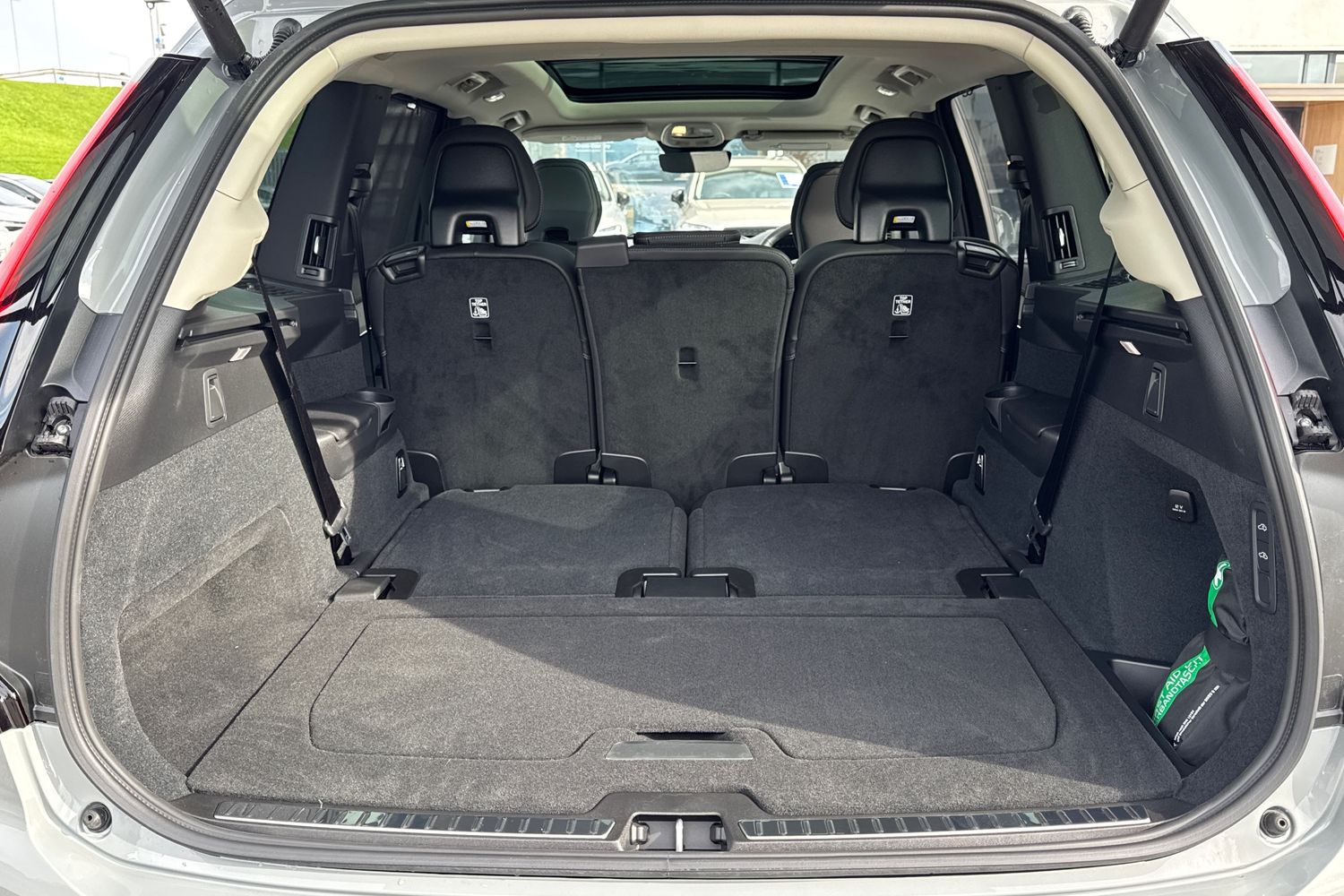 Used Volvo XC90 2025 for sale - 76234098: Photo 8