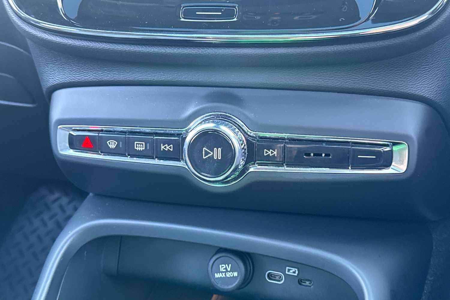 Used Volvo XC40 2022 for sale - 77877454: Photo 14