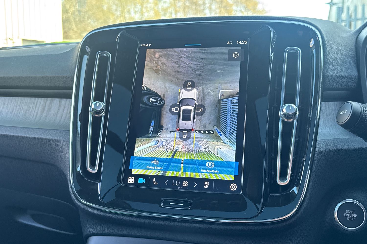 Used Volvo XC40 2022 for sale - 77877454: Photo 16