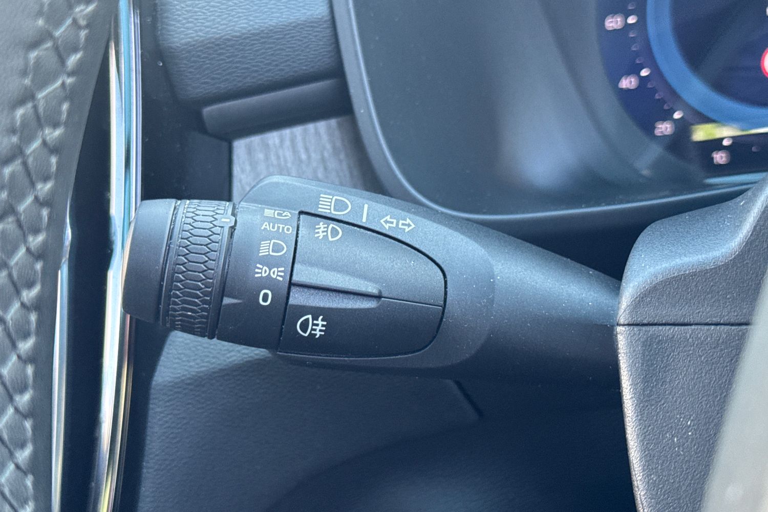 Used Volvo XC40 2022 for sale - 77877454: Photo 31