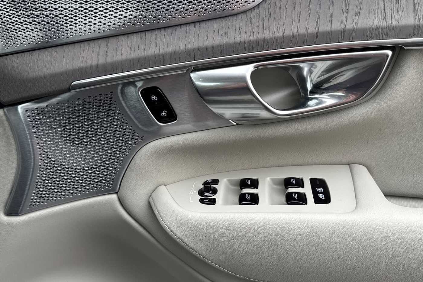 Used Volvo XC90 2025 for sale - 76079089: Photo 29