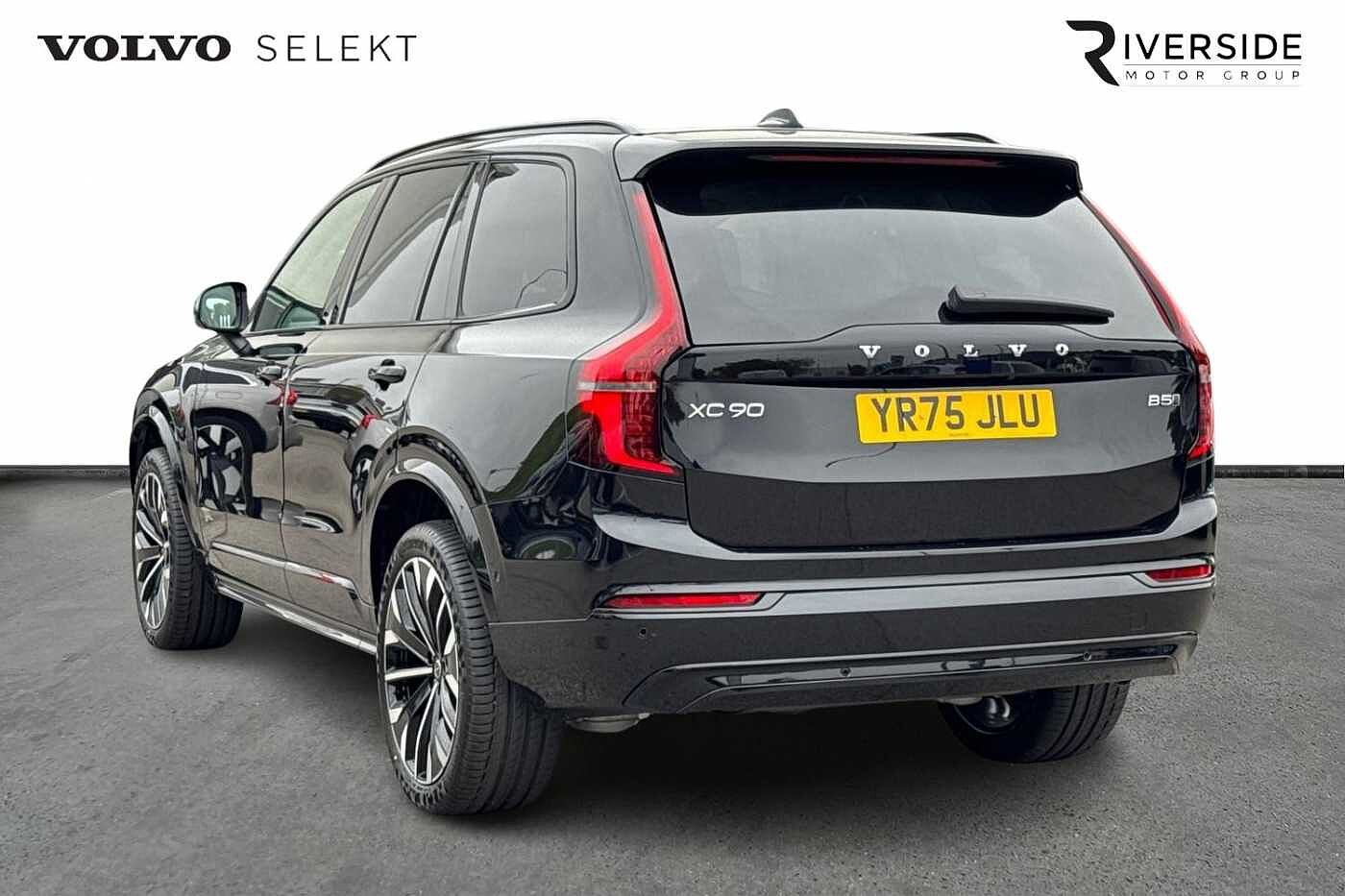 Used Volvo XC90 2025 for sale - 76079089: Photo 3