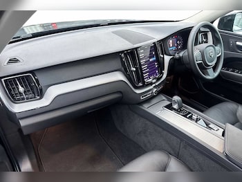Used Volvo XC60 2022 for sale - 76796369: Photo