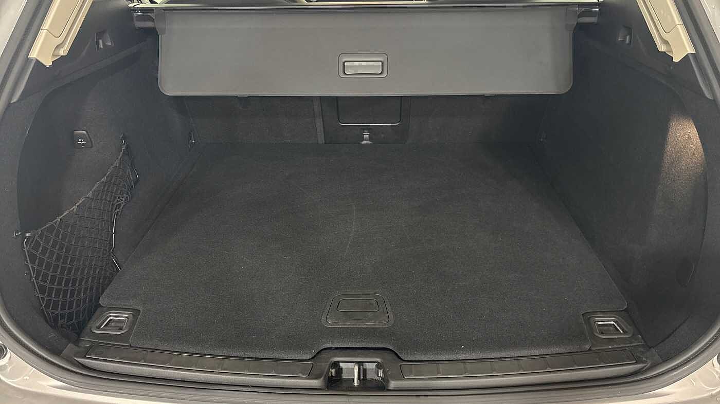 Used Volvo XC60 2025 for sale - 77532062: Photo 5