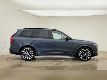 Used Volvo XC90 2025 for sale - 78165787: Photo