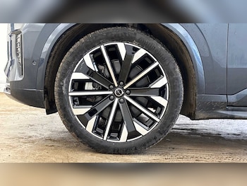 Used Volvo XC90 2025 for sale - 78165787: Photo