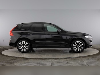 Used Volvo XC60 2023 for sale - 77934332: Photo
