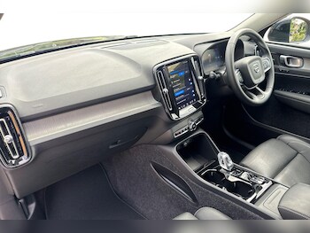 Used Volvo XC40 2025 for sale - 78778908: Photo