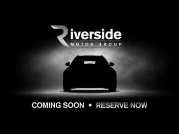 2024 - Black Edition Plus, B3 Mild hybrid, ( Park Assist, Tints, Heated Seats ) A 5-Door
