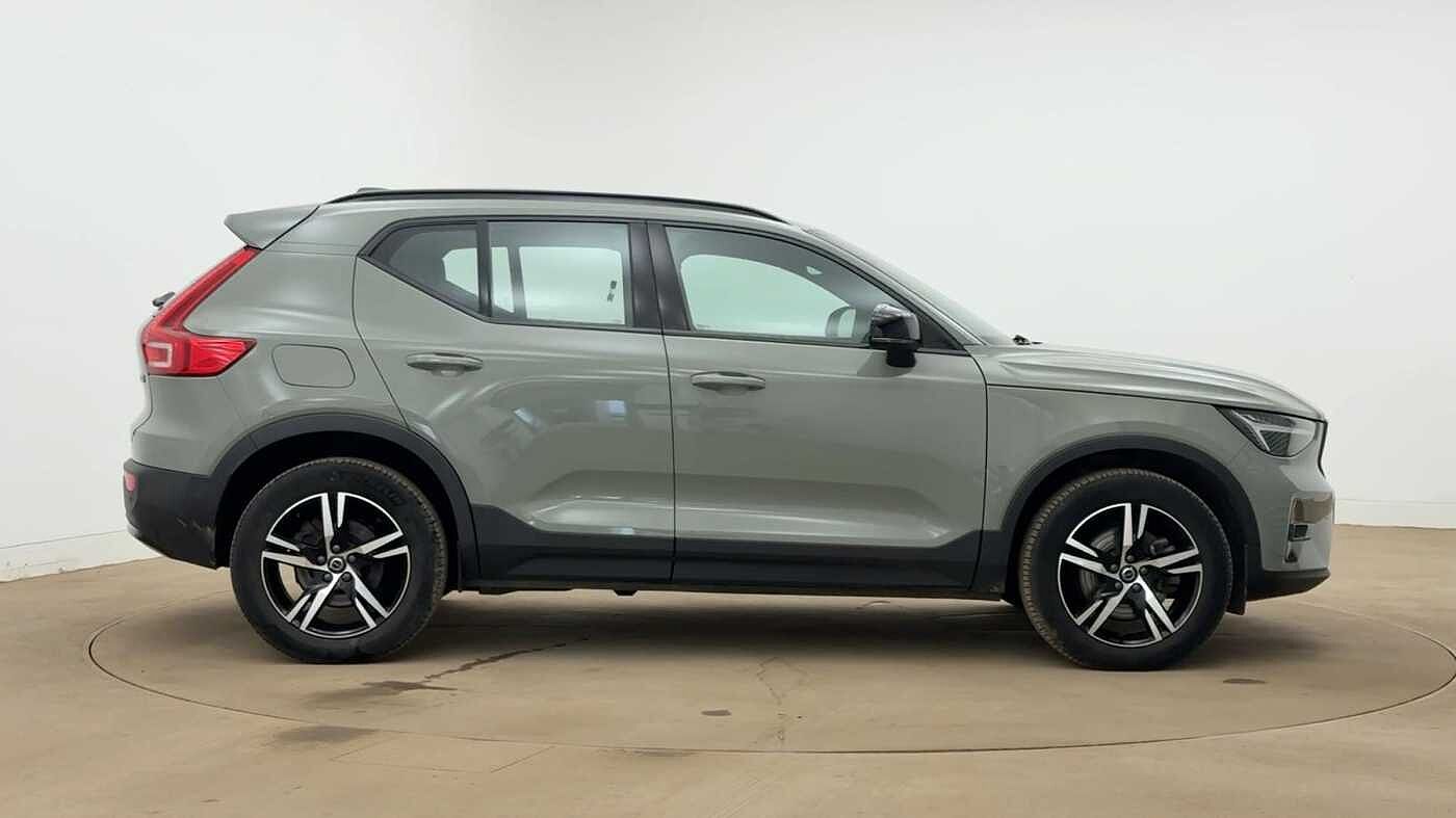 Used Volvo XC40 2022 for sale - 78055253: Photo 2