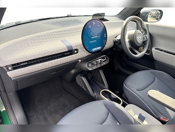 Used MINI Cooper 2024 for sale - 75468007: Photo