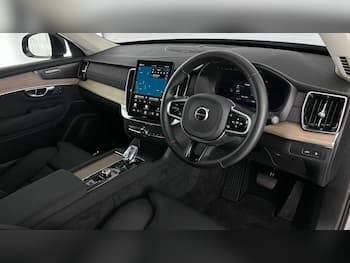 Used Volvo XC90 2025 for sale - 79673795: Photo