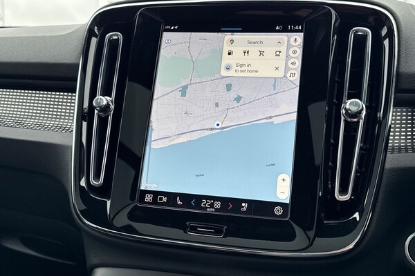 Used Volvo XC40 2024 for sale - 75467981: Photo 15