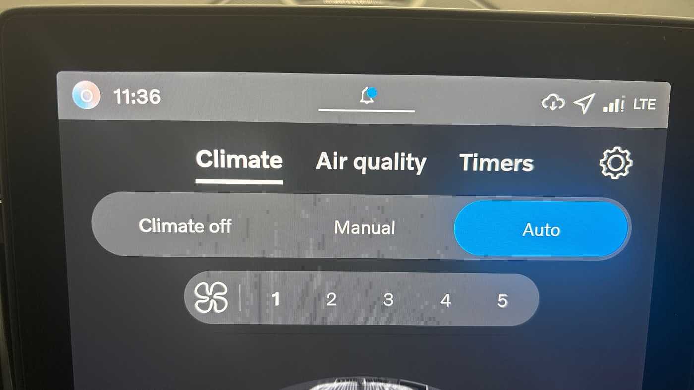 Used Volvo XC60 2025 for sale - 77380979: Photo 40