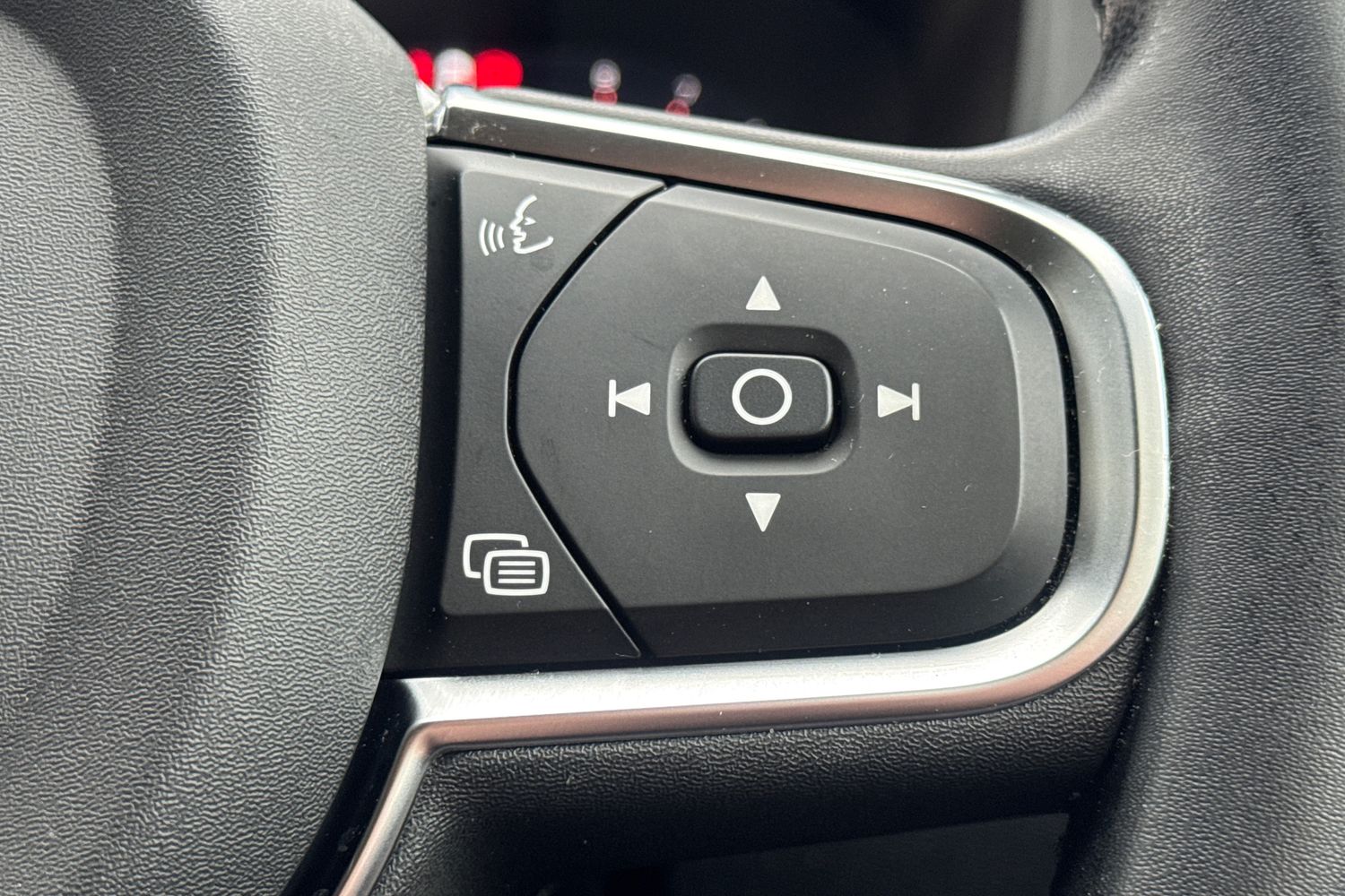 Used Volvo XC60 2024 for sale - 77339486: Photo 12