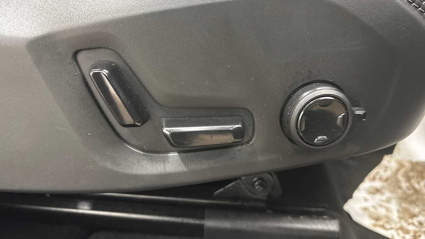 Used Volvo XC60 2025 for sale - 77848004: Photo 28