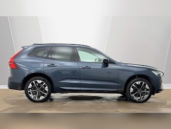 Used Volvo XC60 2025 for sale - 77848004: Photo