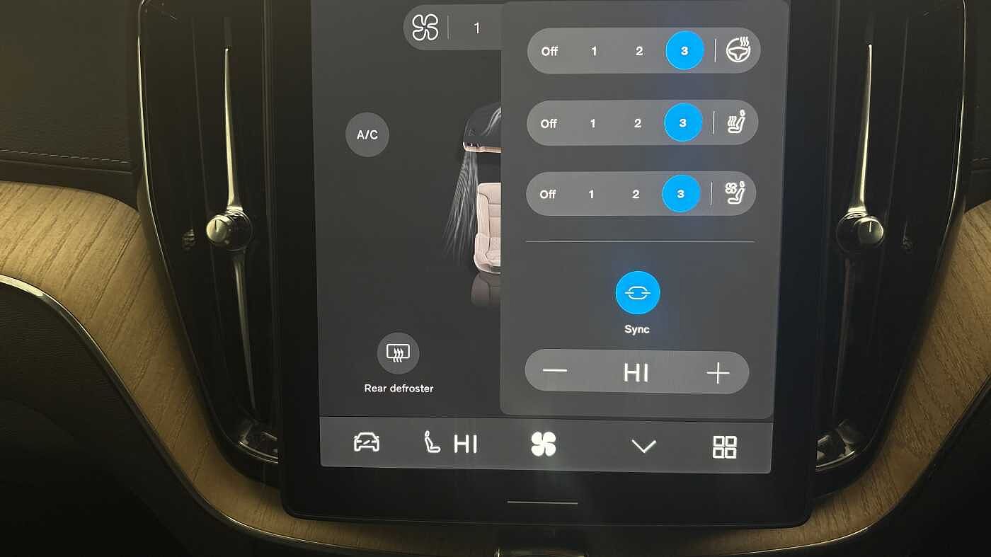 Used Volvo XC60 2025 for sale - 77848004: Photo 41