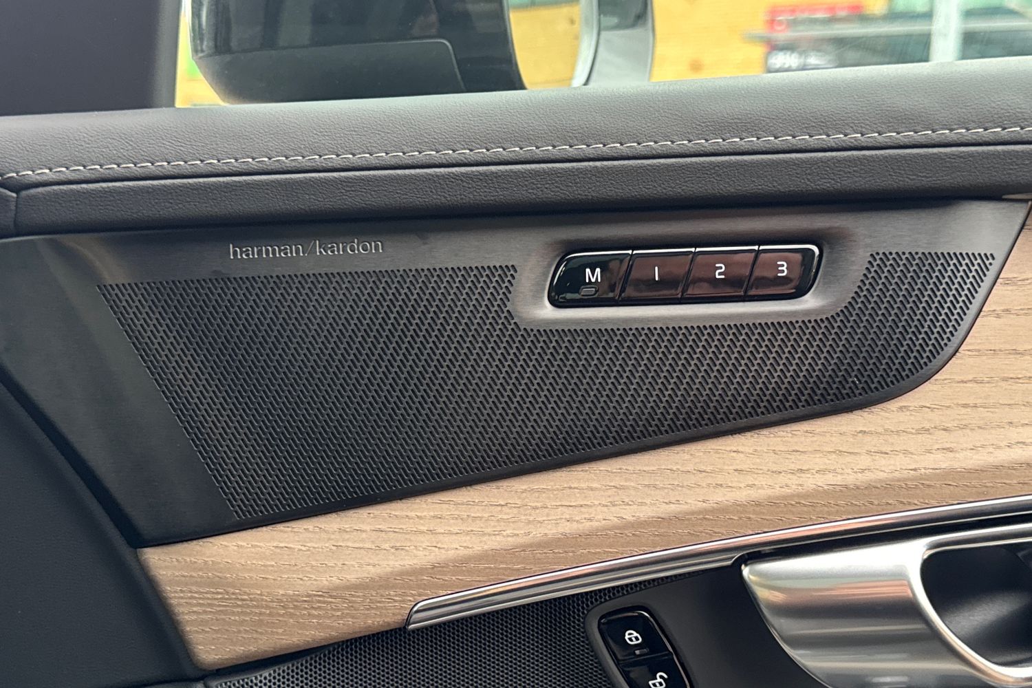 Used Volvo XC90 2025 for sale - 76738103: Photo 35