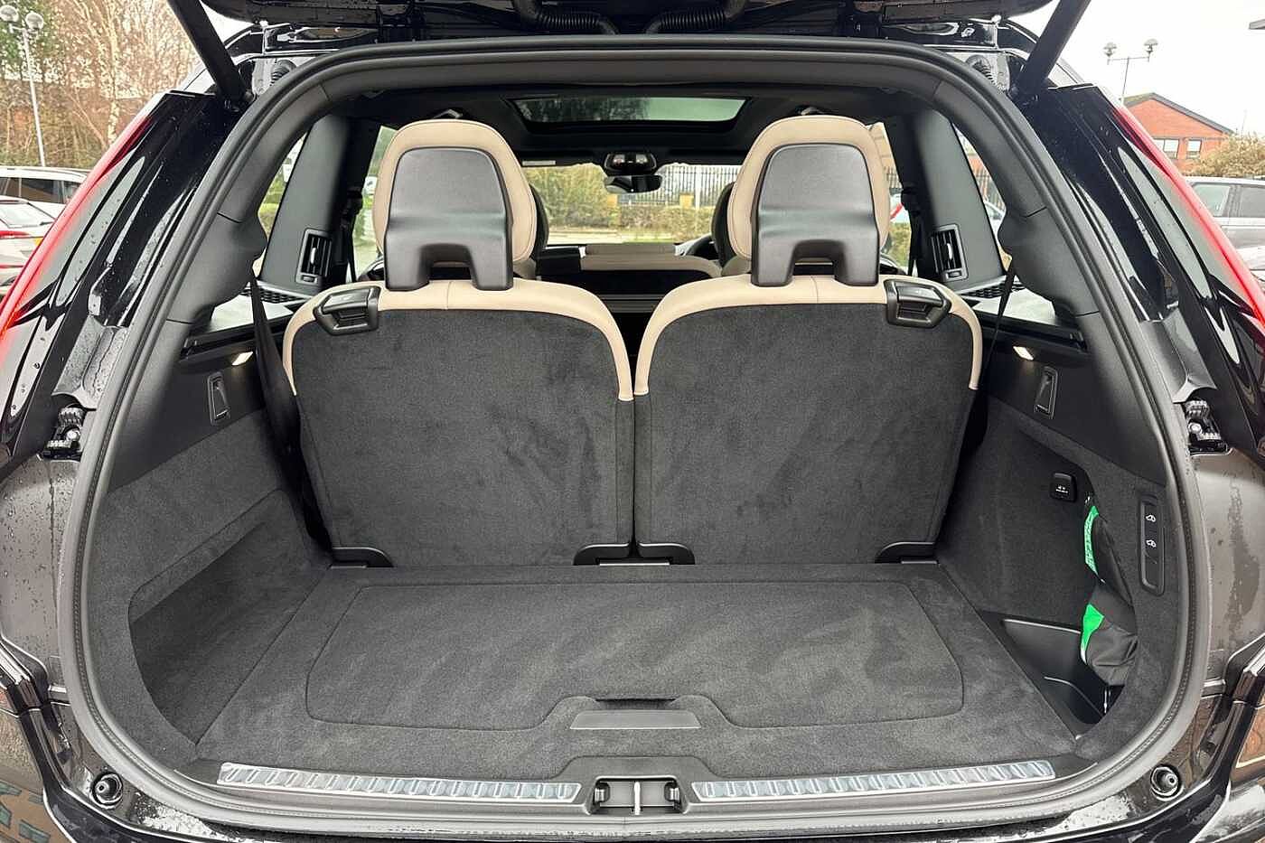 Used Volvo XC90 2025 for sale - 76738103: Photo 40