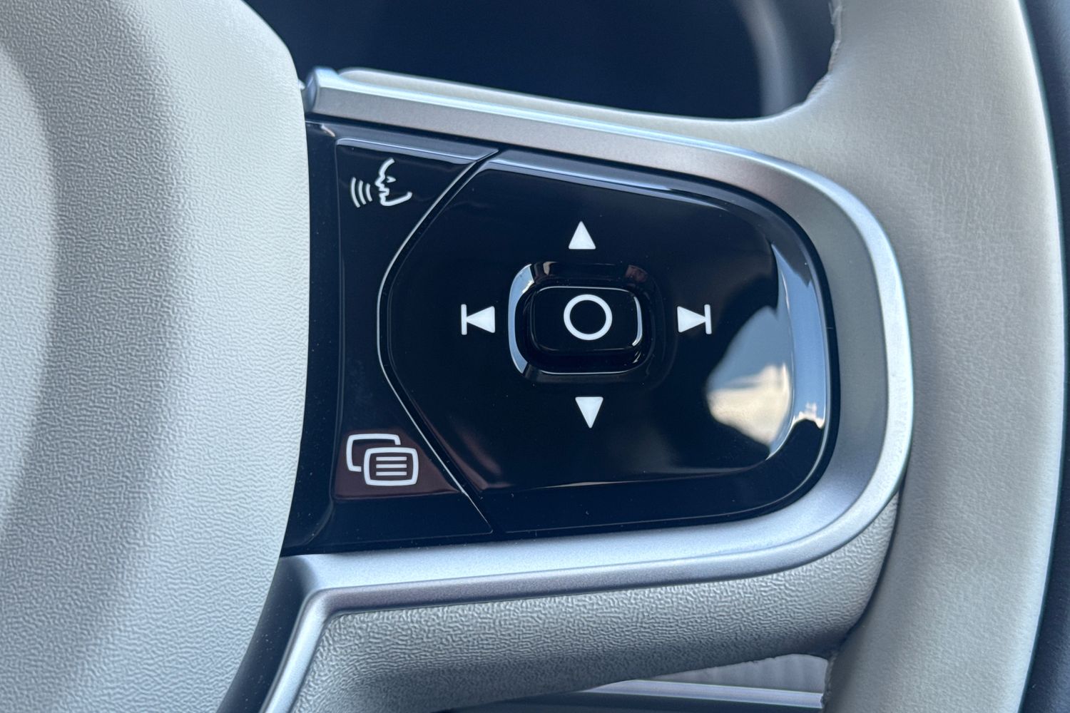 Used Volvo XC90 2025 for sale - 76630167: Photo 12