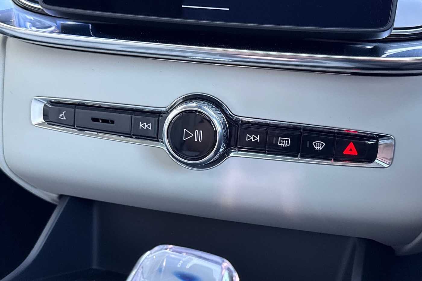 Used Volvo XC90 2025 for sale - 76630167: Photo 14