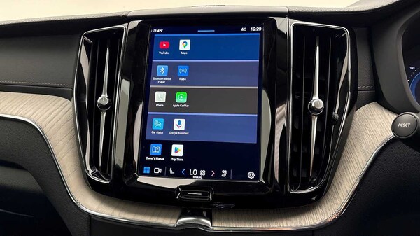 Used Volvo XC60 2022 for sale - 75595712: Photo 11