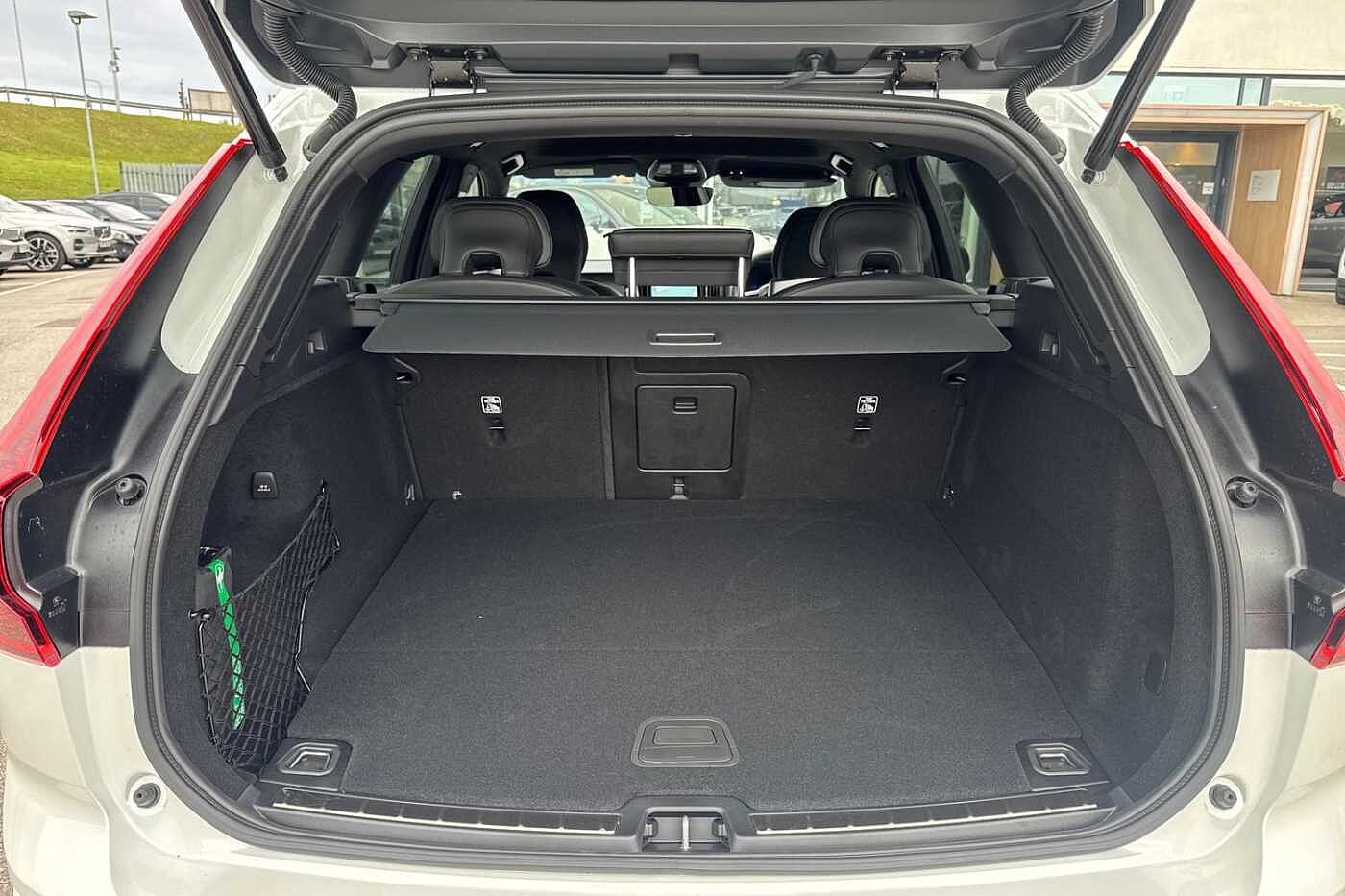 Used Volvo XC60 2025 for sale - 76630161: Photo 7