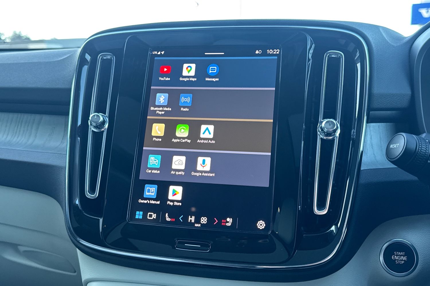 Used Volvo XC40 2025 for sale - 76652355: Photo 21