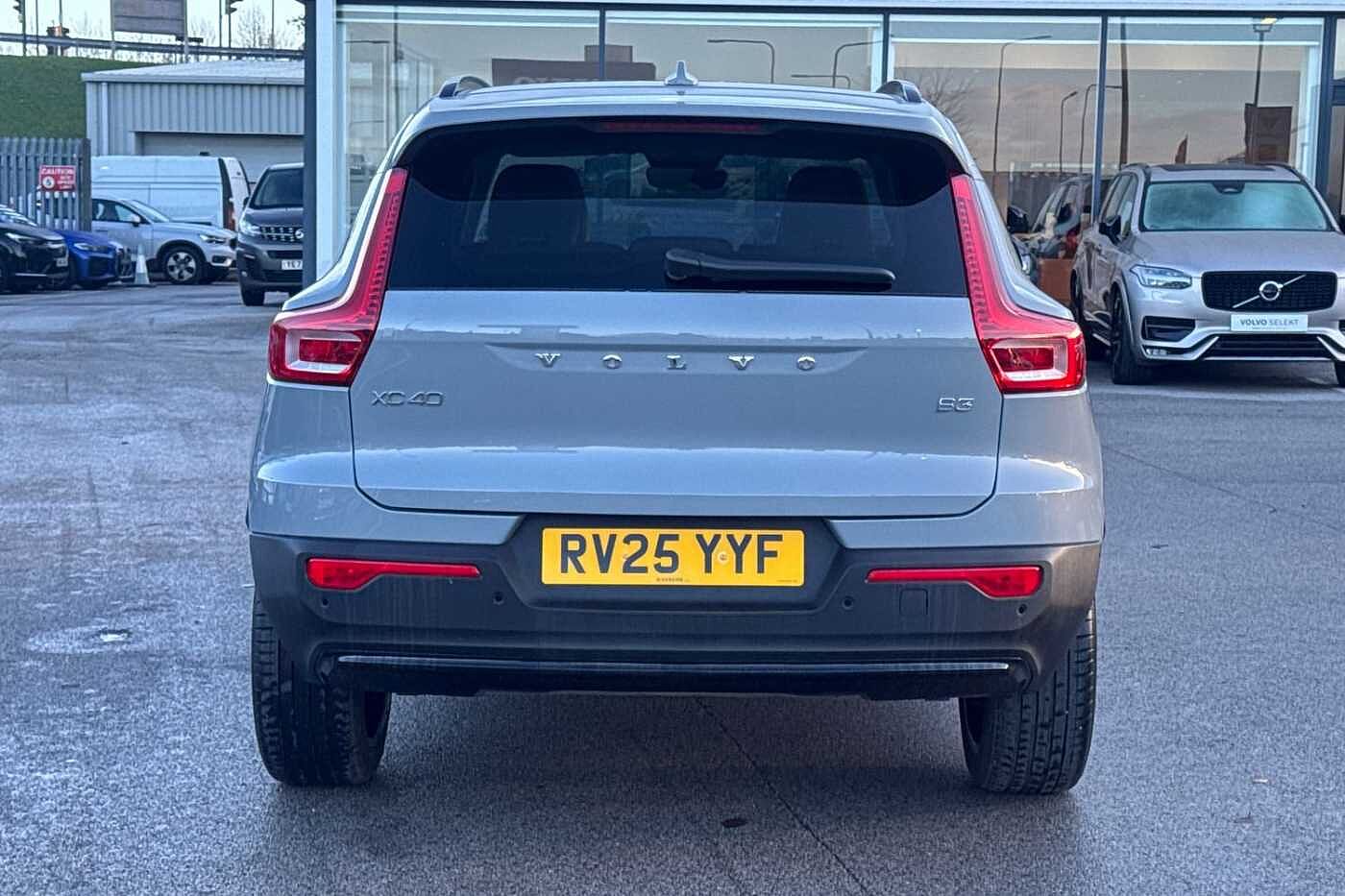 Used Volvo XC40 2025 for sale - 76652355: Photo 40