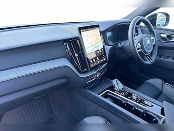 Used Volvo XC60 2026 for sale - 79381263: Photo
