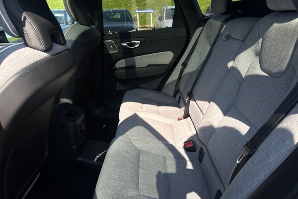 Used Volvo XC60 2023 for sale - 75468010: Photo 17