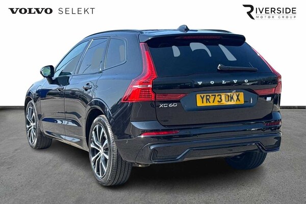 Used Volvo XC60 2023 for sale - 75468010: Photo 3