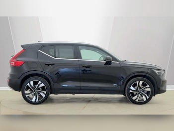 Used Volvo XC40 2025 for sale - 78596239: Photo