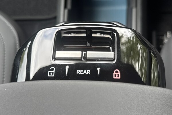 Used Volvo EX30 2025 for sale - 75467218: Photo 30