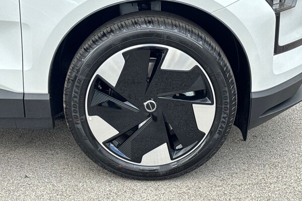 Used Volvo EX30 2025 for sale - 75467218: Photo 5