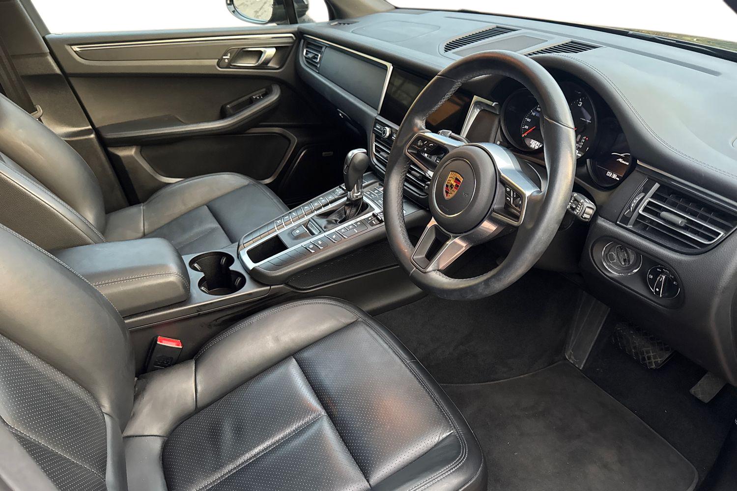 Used Porsche Macan 2021 for sale - 76664542: Photo 10