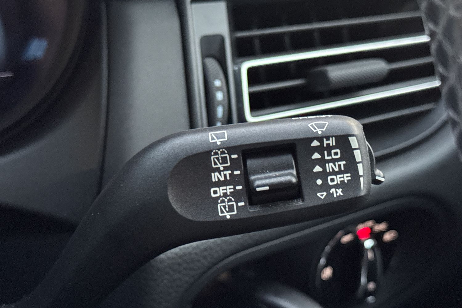 Used Porsche Macan 2021 for sale - 76664542: Photo 26