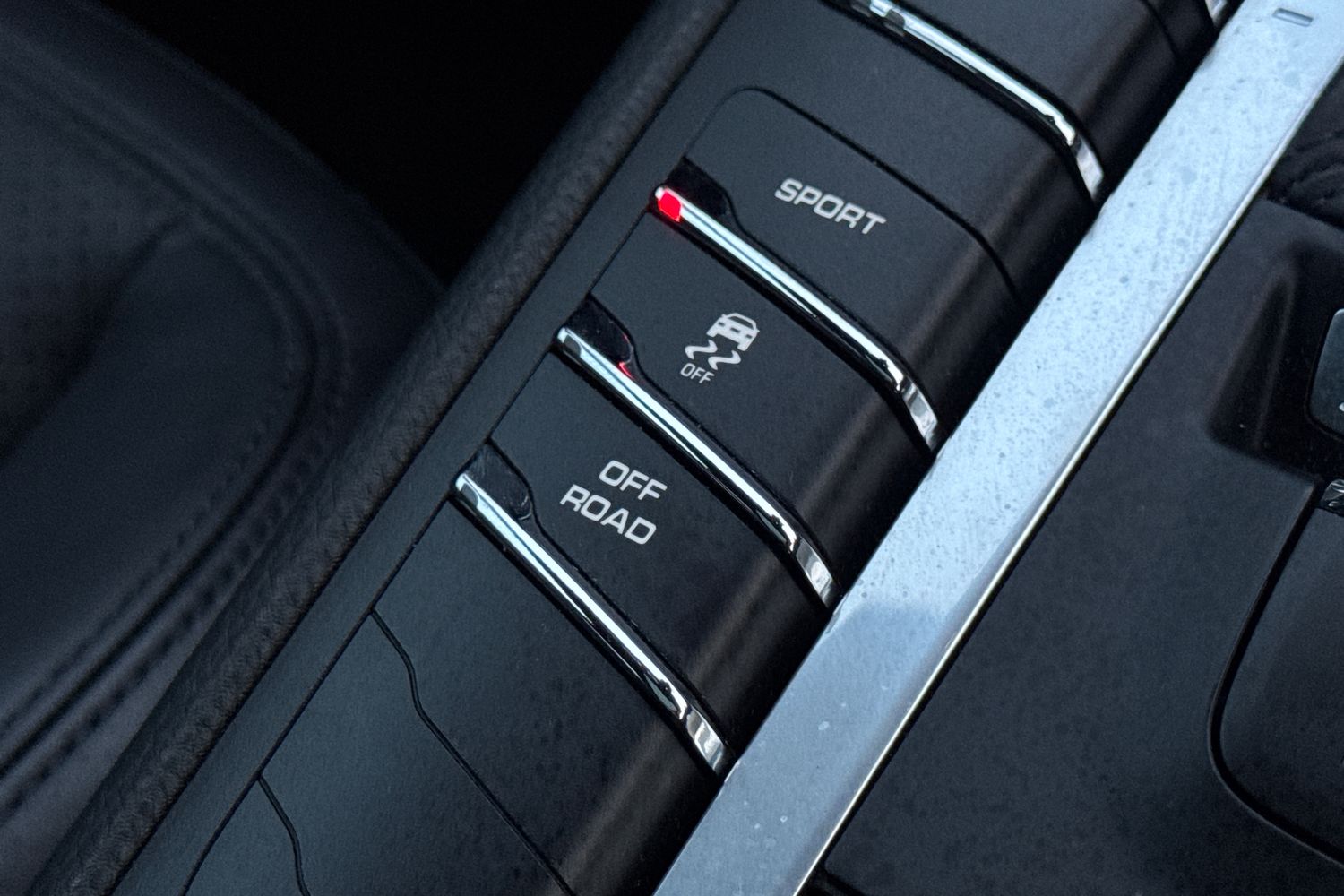 Used Porsche Macan 2021 for sale - 76664542: Photo 28