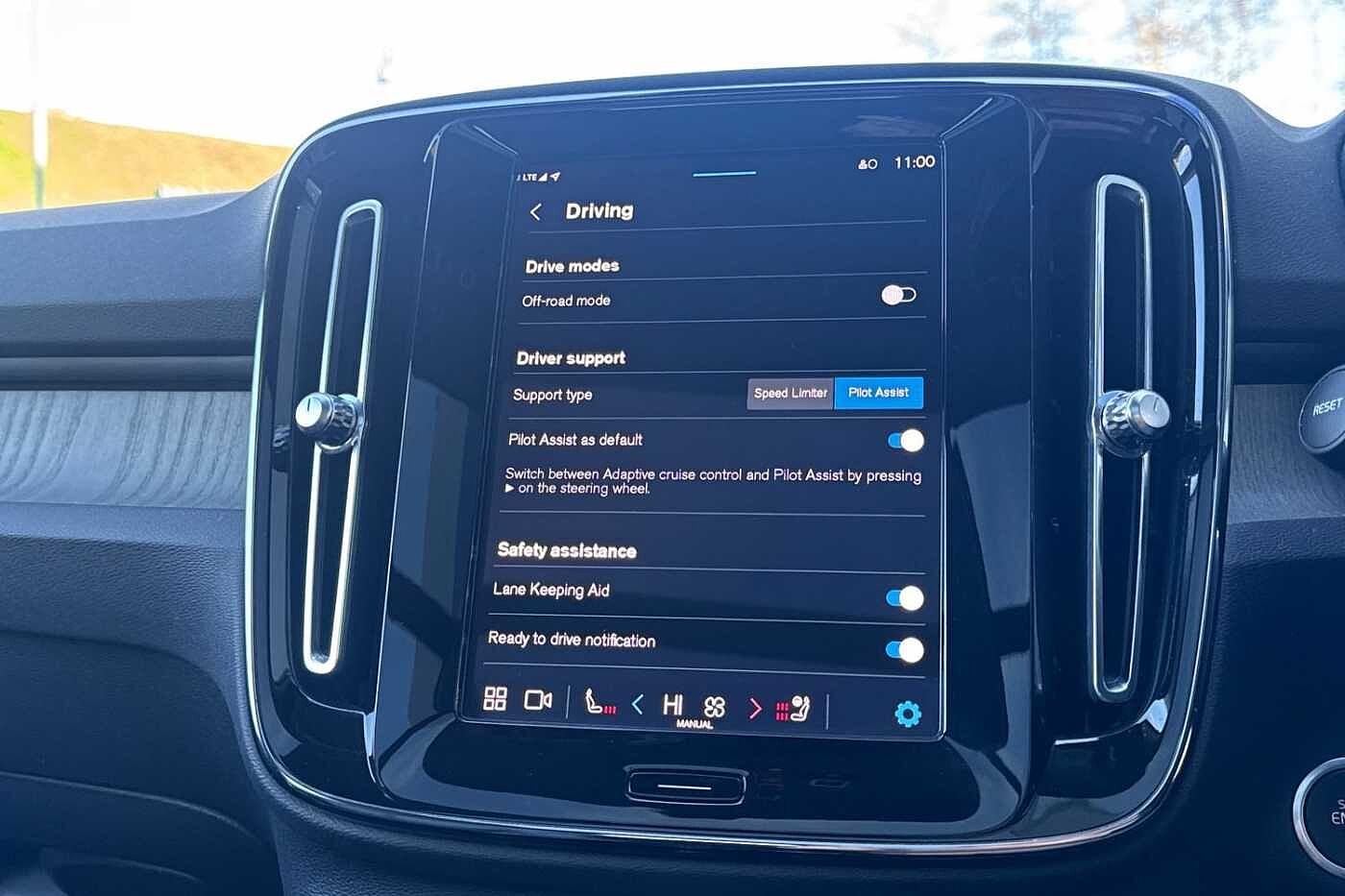 Used Volvo XC40 2022 for sale - 77449785: Photo 27