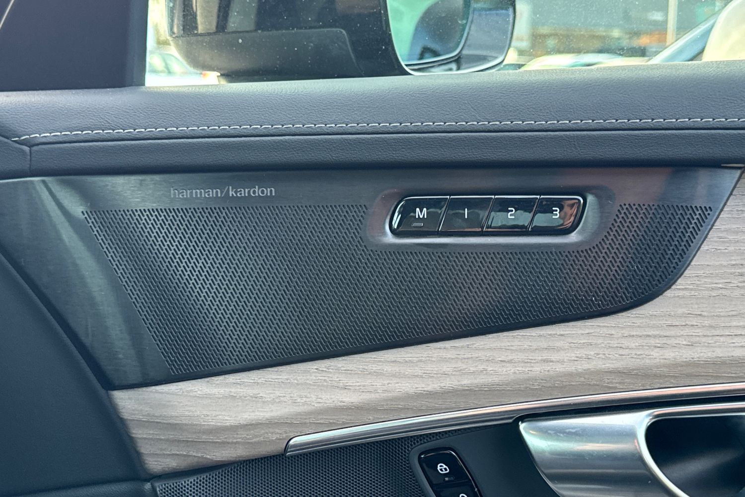 Used Volvo XC90 2025 for sale - 77115988: Photo 32