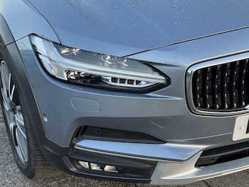 Used Volvo V90 2019 for sale - 76971246: Photo