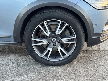 Used Volvo V90 2019 for sale - 76971246: Photo