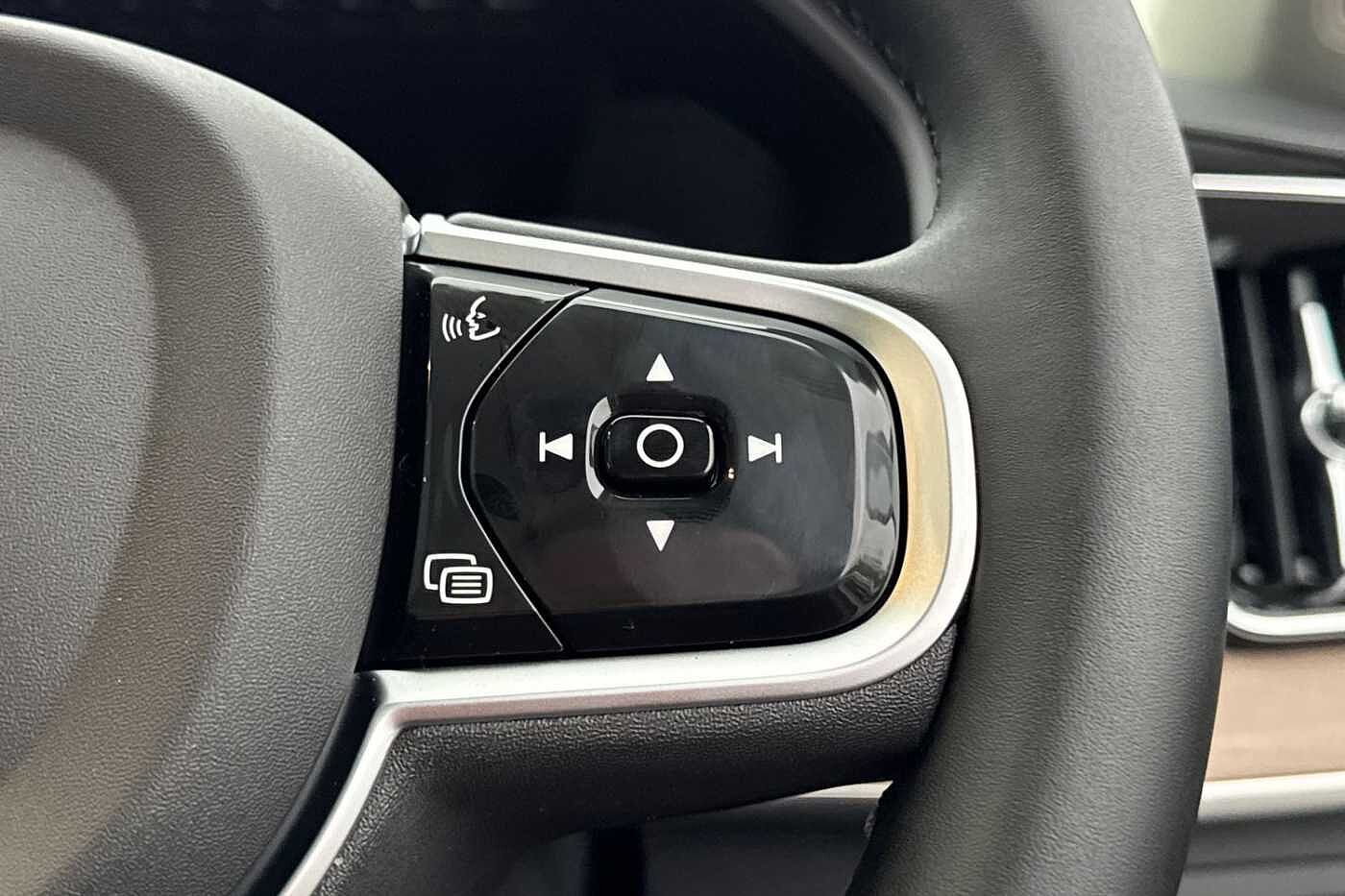 Used Volvo XC90 2025 for sale - 76796366: Photo 12