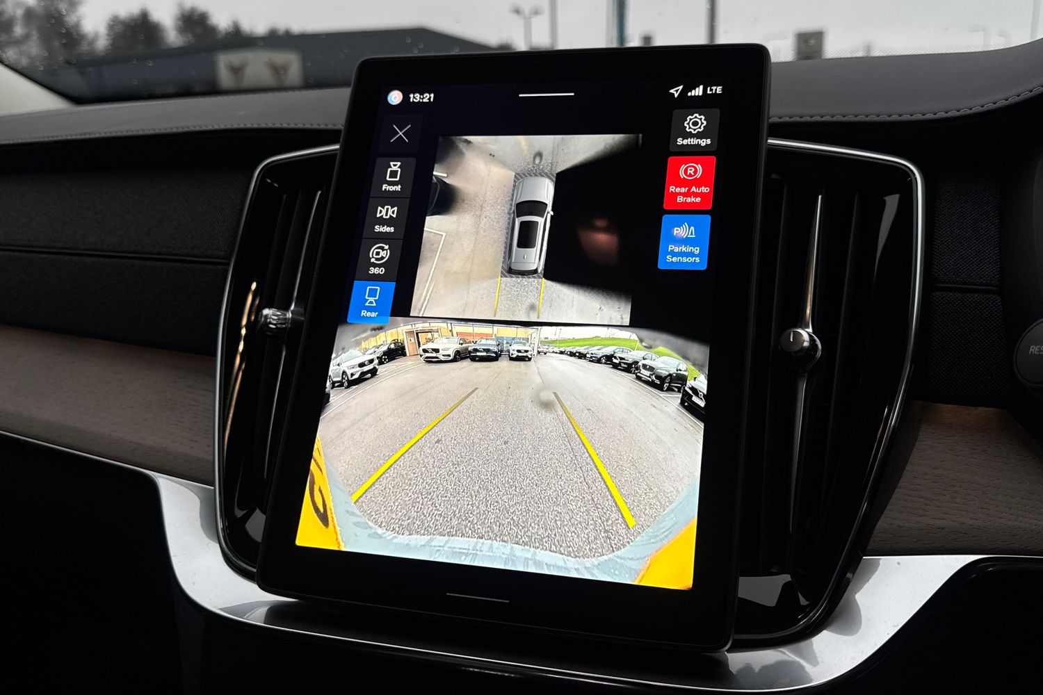 Used Volvo XC90 2025 for sale - 76796366: Photo 16