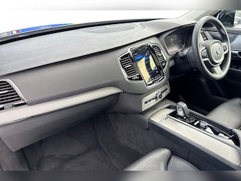 Used Volvo XC90 2022 for sale - 79113402: Photo