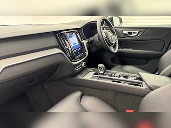Used Volvo V60 2025 for sale - 78670406: Photo