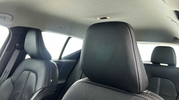 Used Volvo XC40 2022 for sale - 75641114: Photo 11