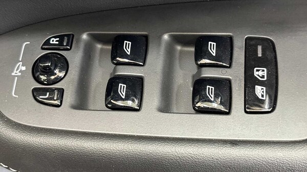 Used Volvo XC40 2022 for sale - 75641114: Photo 28