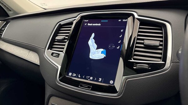 Used Volvo XC40 2022 for sale - 75641114: Photo 45